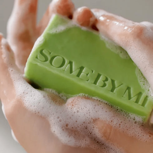 AHA BHA Miracle Acne Cleasing Bar - WowSkin Romania