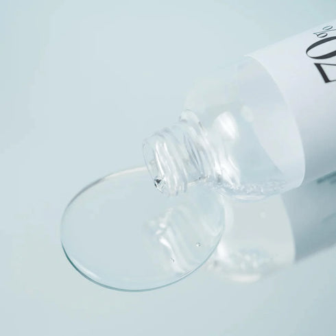 Anua Birch Moisture Boosting Toner calmează roșeața și întărește bariera pielii.
Un pas esențial în rutina coreeană pentru hidratare profundă și confort imediat.