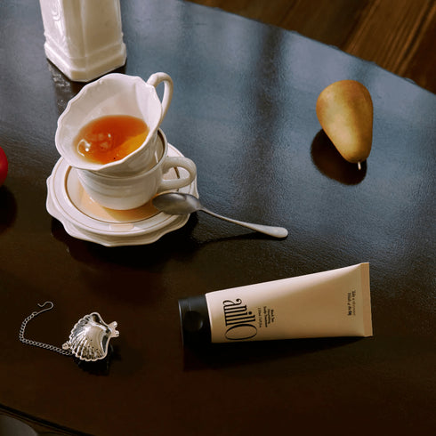 Black Tea Nourishing Scalp Treatment - WowSkin Romania