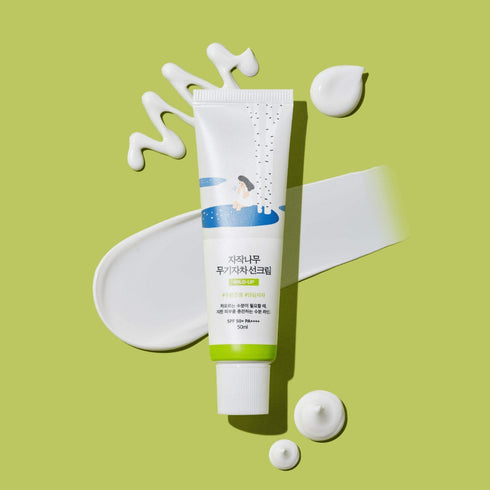 Bucură-te de o piele protejată și catifelată cu RoundLab Sunscreen 50ml, formulă ușoară, non-comedogenică. Perfect pentru rutina zilnică de skincare.