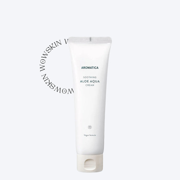 Aromatica Soothing Aloe Aqua Cream calmează instant pielea iritată și oferă hidratare profundă. Cremă lejeră cu aloe vera, ideală pentru tenul sensibil sau deshidratat.