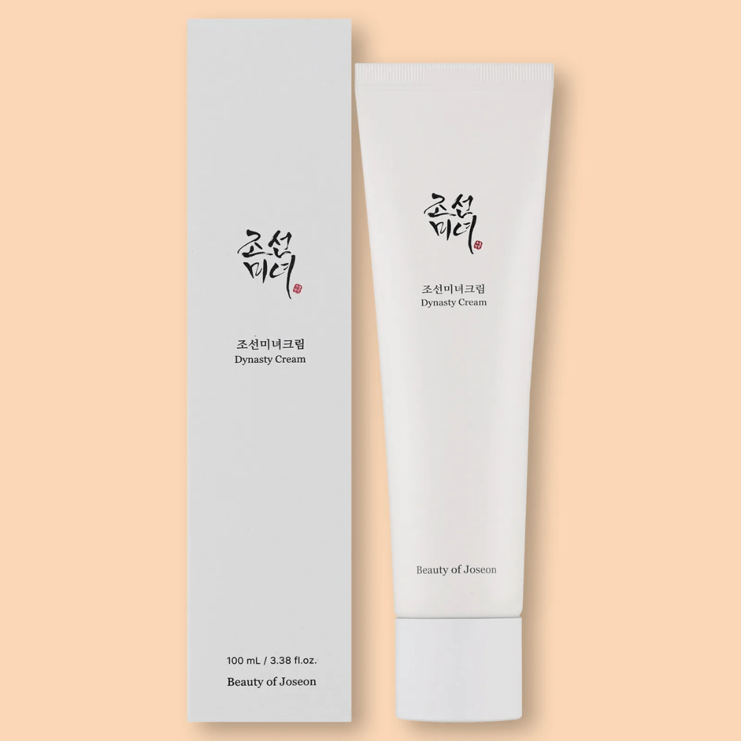 Cremă hrănitoare inspirată din rețete tradiționale – Dynasty Cream Beauty of Joseon regenerează și iluminează tenul matur și uscat. wowskin.ro