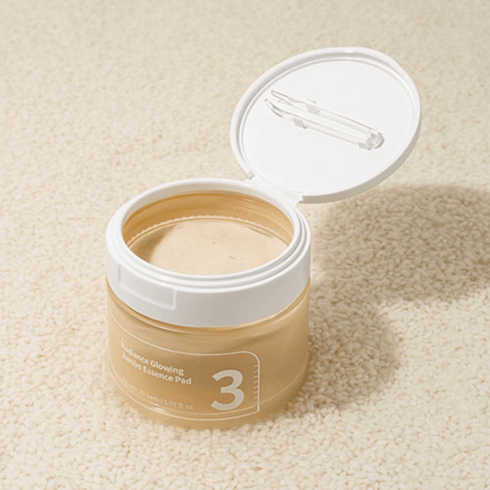 No.3 Radiance Glowing Jumbo Essence Pad