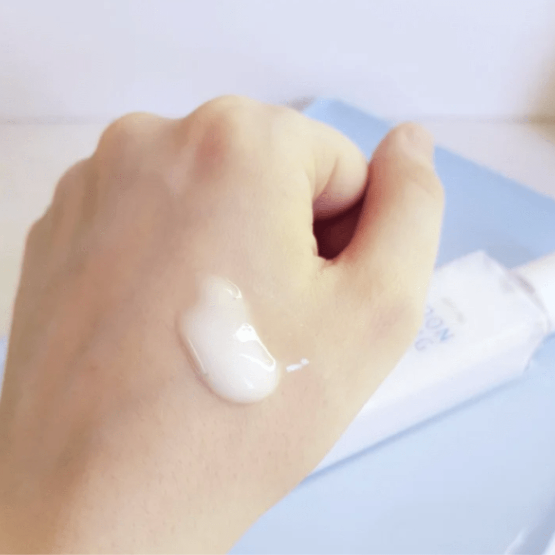 etude-soon-jung-10-free-moist-emulsion